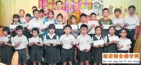 dvubb 圖片點擊可在新視窗打開檢視